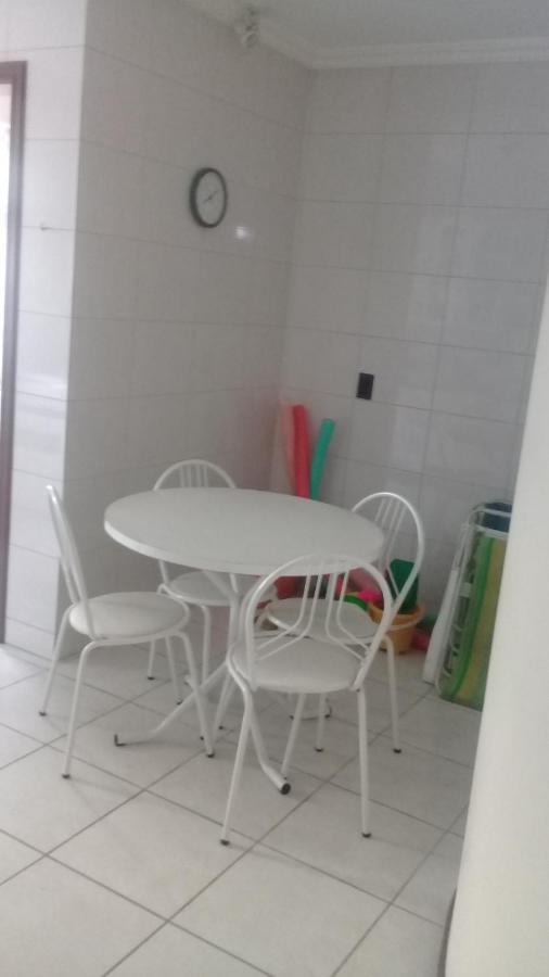 Apartamento De 2 Domitorios E 1 Garagem No Centro De Bombinhas 50 Metros Da Praia Na Avenida Principal Proximo Ao Shopping Punta Blu Ngoại thất bức ảnh
