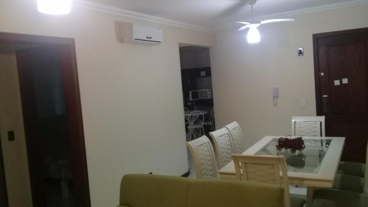Apartamento De 2 Domitorios E 1 Garagem No Centro De Bombinhas 50 Metros Da Praia Na Avenida Principal Proximo Ao Shopping Punta Blu Ngoại thất bức ảnh