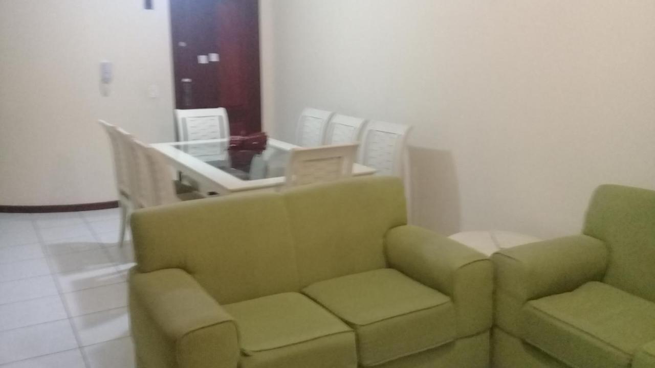 Apartamento De 2 Domitorios E 1 Garagem No Centro De Bombinhas 50 Metros Da Praia Na Avenida Principal Proximo Ao Shopping Punta Blu Ngoại thất bức ảnh