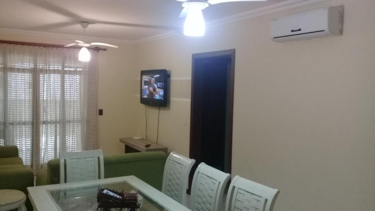 Apartamento De 2 Domitorios E 1 Garagem No Centro De Bombinhas 50 Metros Da Praia Na Avenida Principal Proximo Ao Shopping Punta Blu Ngoại thất bức ảnh