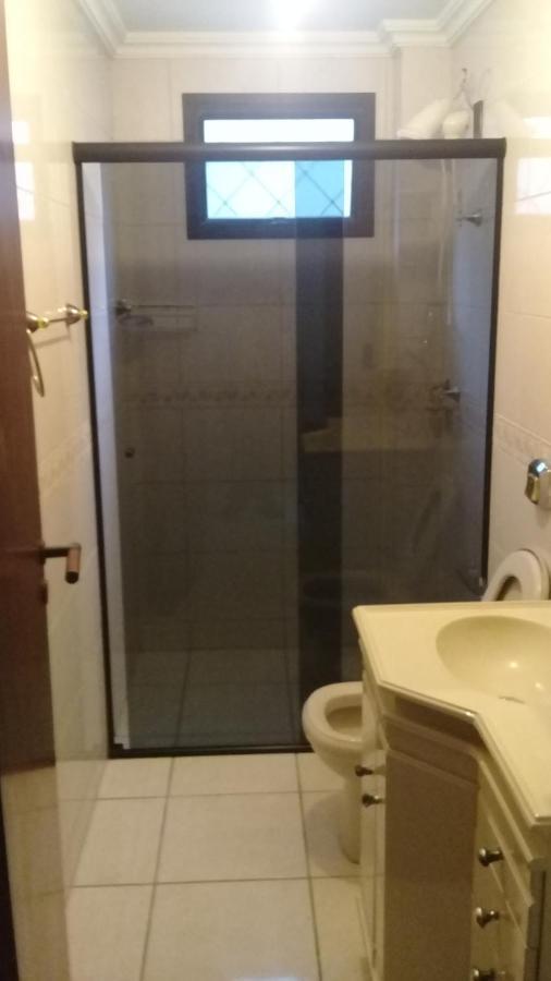 Apartamento De 2 Domitorios E 1 Garagem No Centro De Bombinhas 50 Metros Da Praia Na Avenida Principal Proximo Ao Shopping Punta Blu Ngoại thất bức ảnh