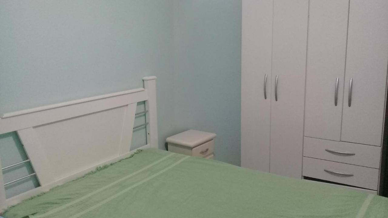 Apartamento De 2 Domitorios E 1 Garagem No Centro De Bombinhas 50 Metros Da Praia Na Avenida Principal Proximo Ao Shopping Punta Blu Ngoại thất bức ảnh